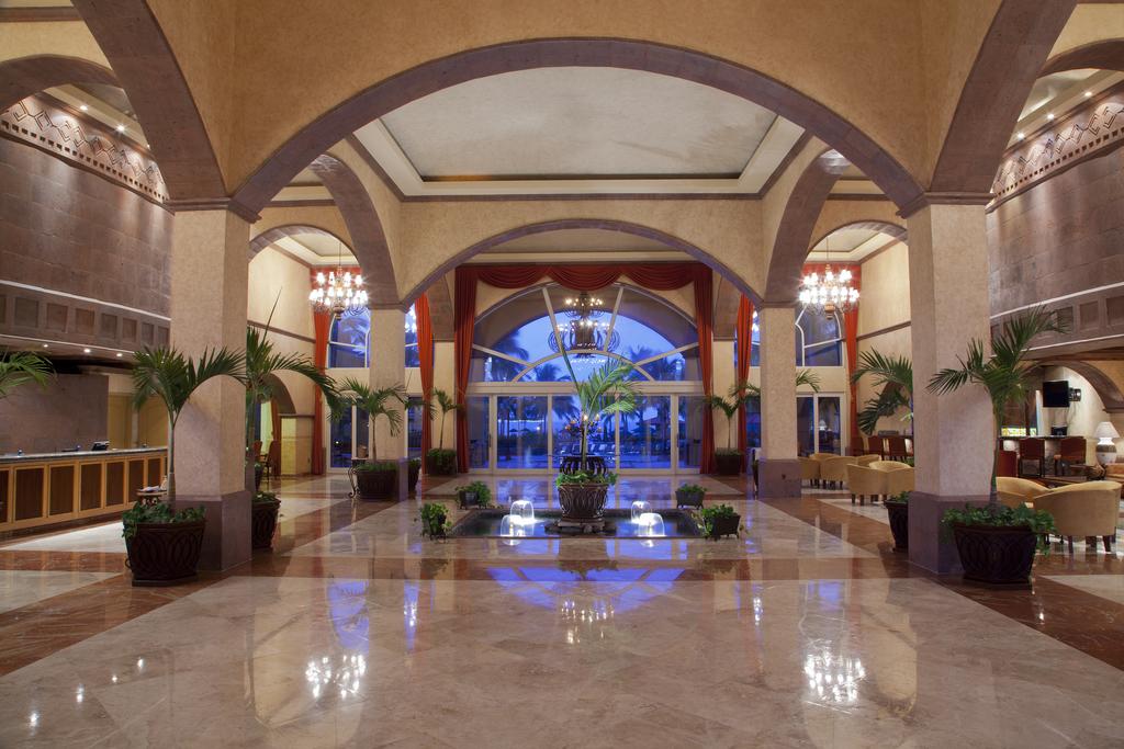 Villa Del Palmar Flamingos Beach Resort & Spa Lobby